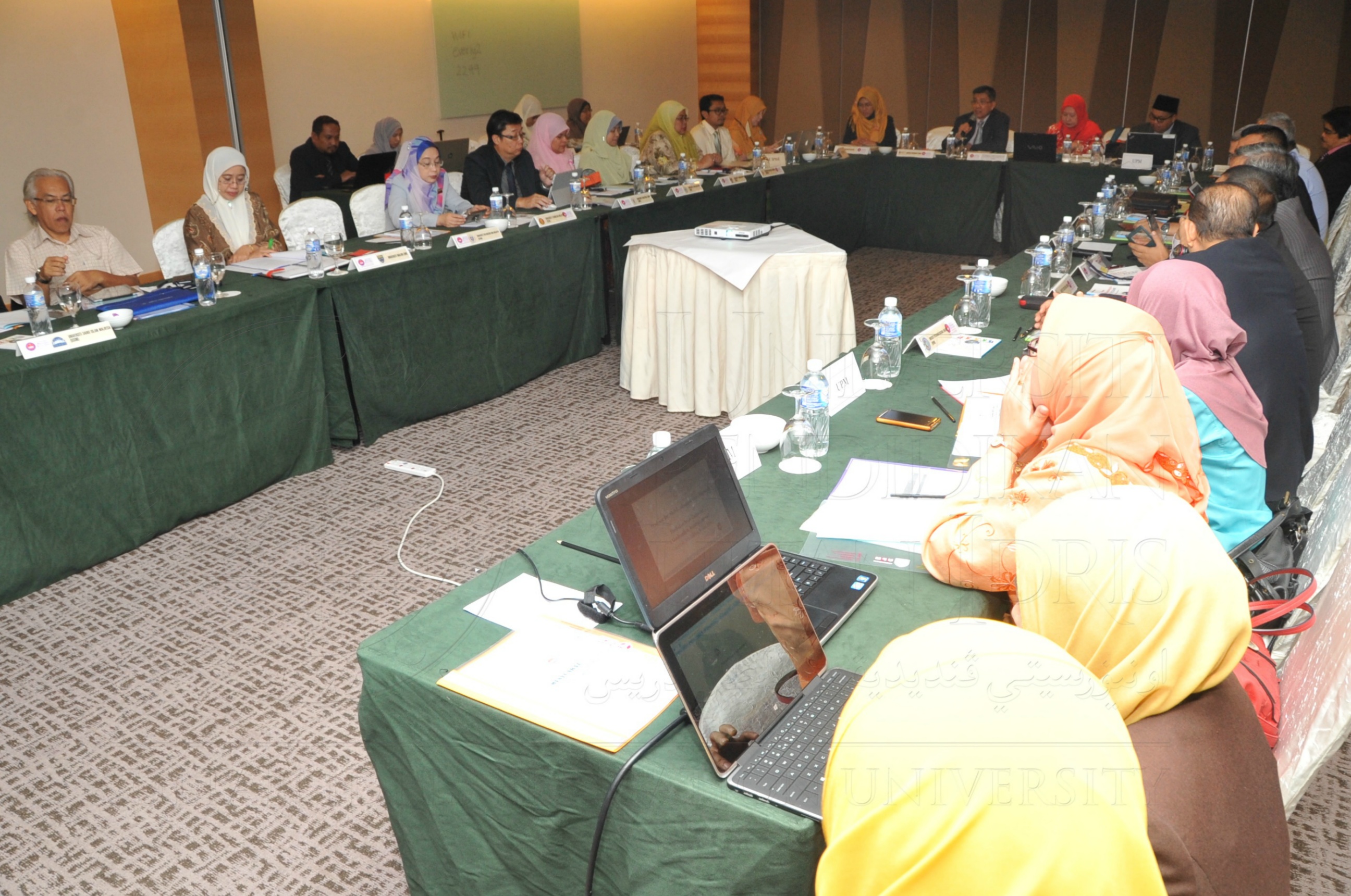 PRO15 160 MEGNATIC HAS 9734